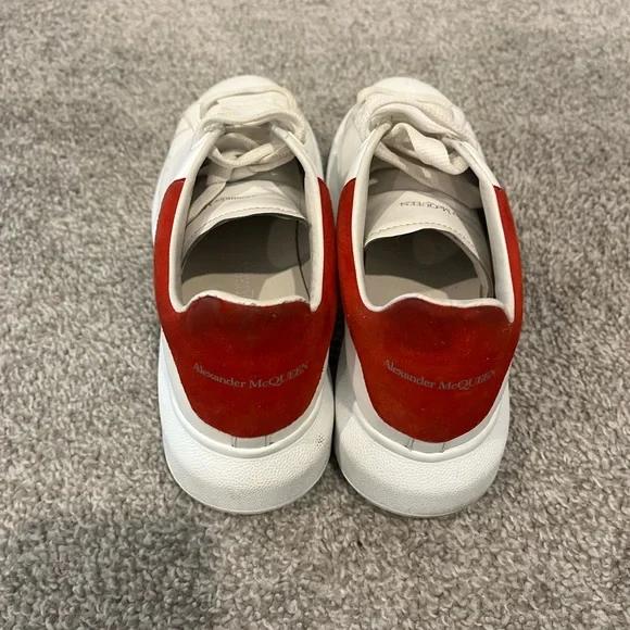 Alexander McQueen White Leather Sneaker - Picture 4 of 4